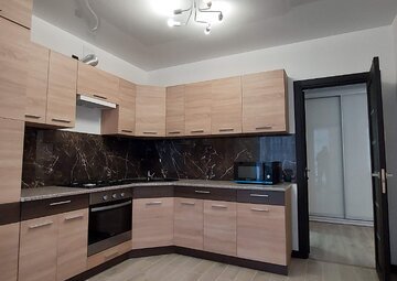 Здаю 3 к.кв -студіо по Височана 18 (Центр) Новобудова